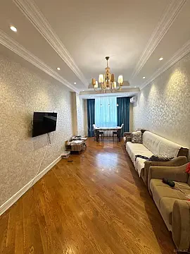 Kirayə verilir 3 otaqlı mənzil 140 m² — Bakı 3 otaq 140.00 m²