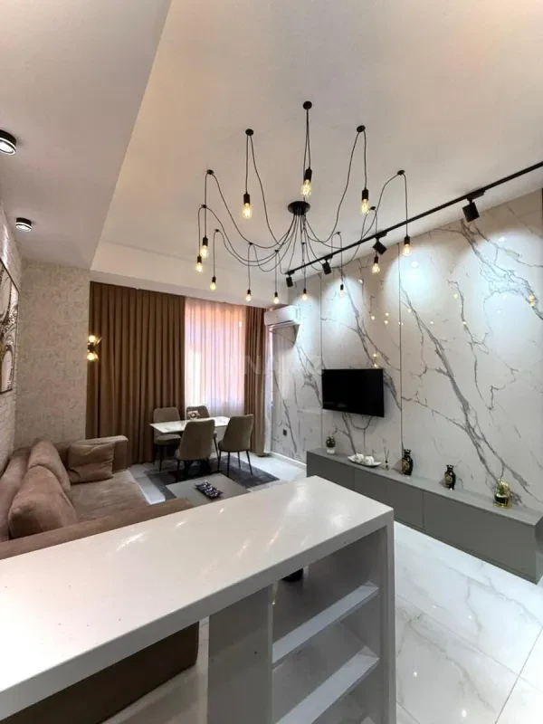 Satılır 2 otaqlı mənzil 54 m²