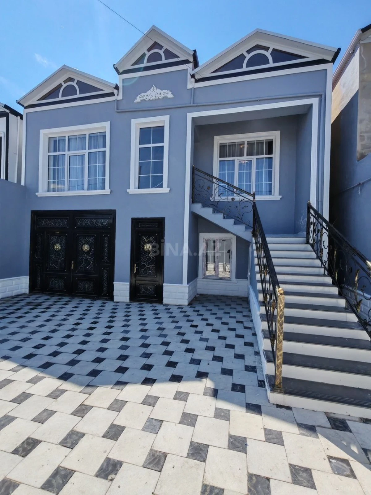 Satılır 4 otaqlı həyət evi 160 m²