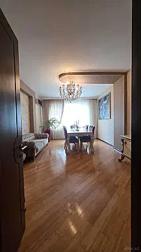 Satılır 3 otaqlı mənzil 123 m² — Bakı 3 otaq 123.00 m²