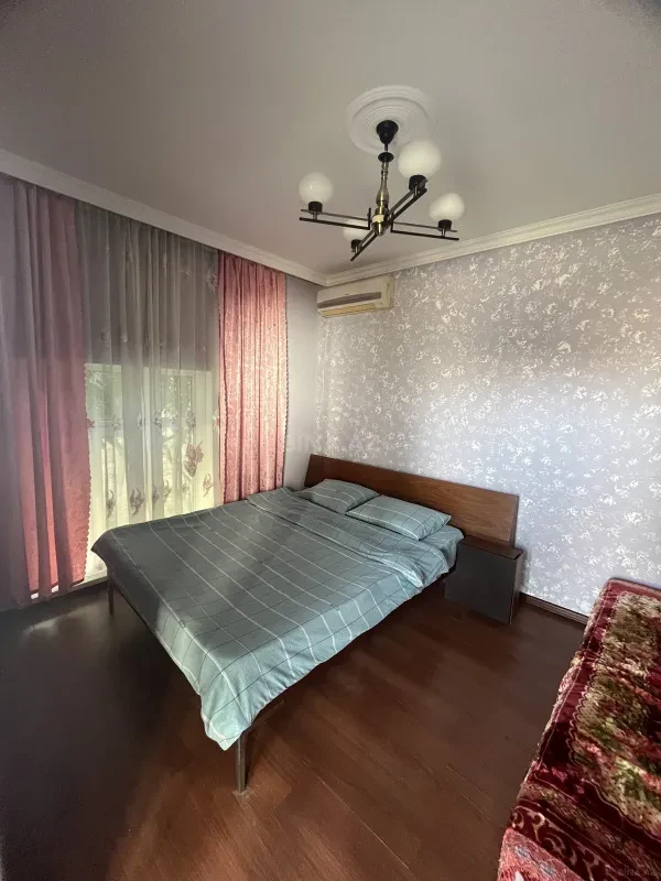 Kirayə verilir 2 otaqlı həyət evi 90 m²