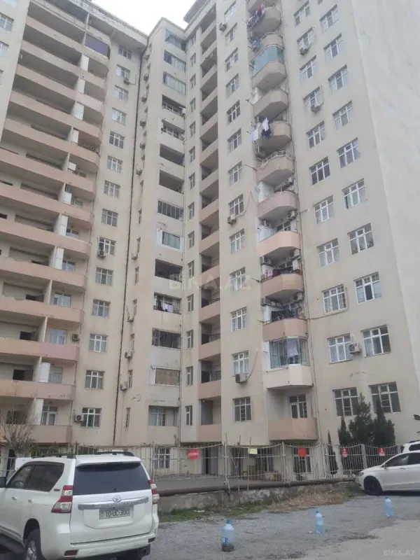 Kirayə verilir 2 otaqlı mənzil 85 m²