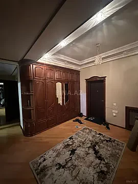 Kirayə verilir 2 otaqlı mənzil 110 m² — Bakı, Nizami 2 otaq 110.00 m²