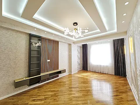 Satılır 3 otaqlı mənzil 120 m² — Bakı 3 otaq 120.00 m²
