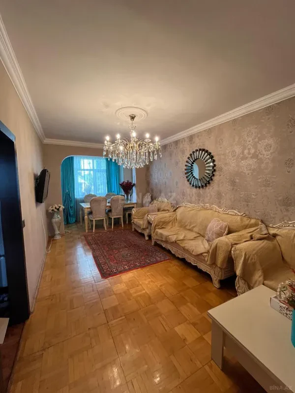 Kirayə verilir 3 otaqlı mənzil 85 m²
