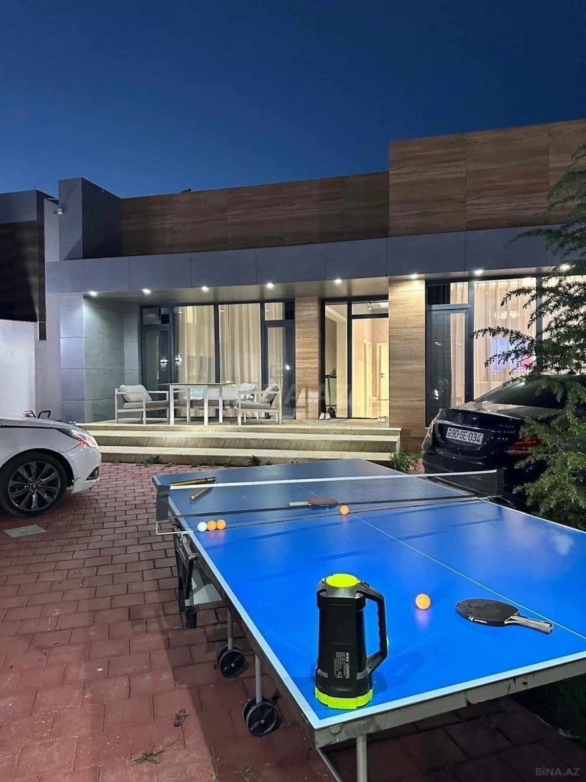 Kirayə verilir 4 otaqlı həyət evi 300 m²