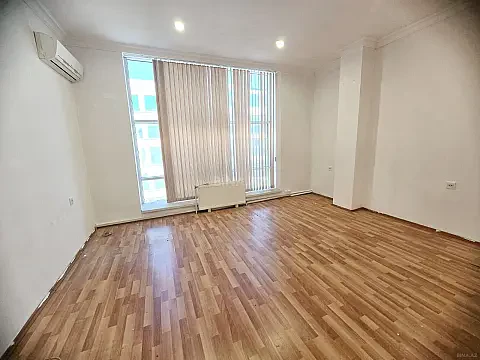 Kirayə verilir 1 otaqlı ofis 20 m² — Bakı, Nərimanov 1 otaq 20.00 m²