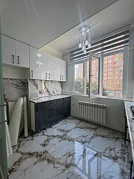 Satılır 3 otaqlı mənzil 55 m² — Bakı, Memar Əcəmi yanı 3 otaq 55.00 m²