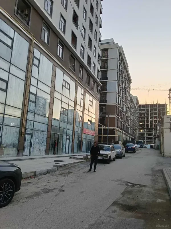 Satılır 2 otaqlı mənzil 63 m²