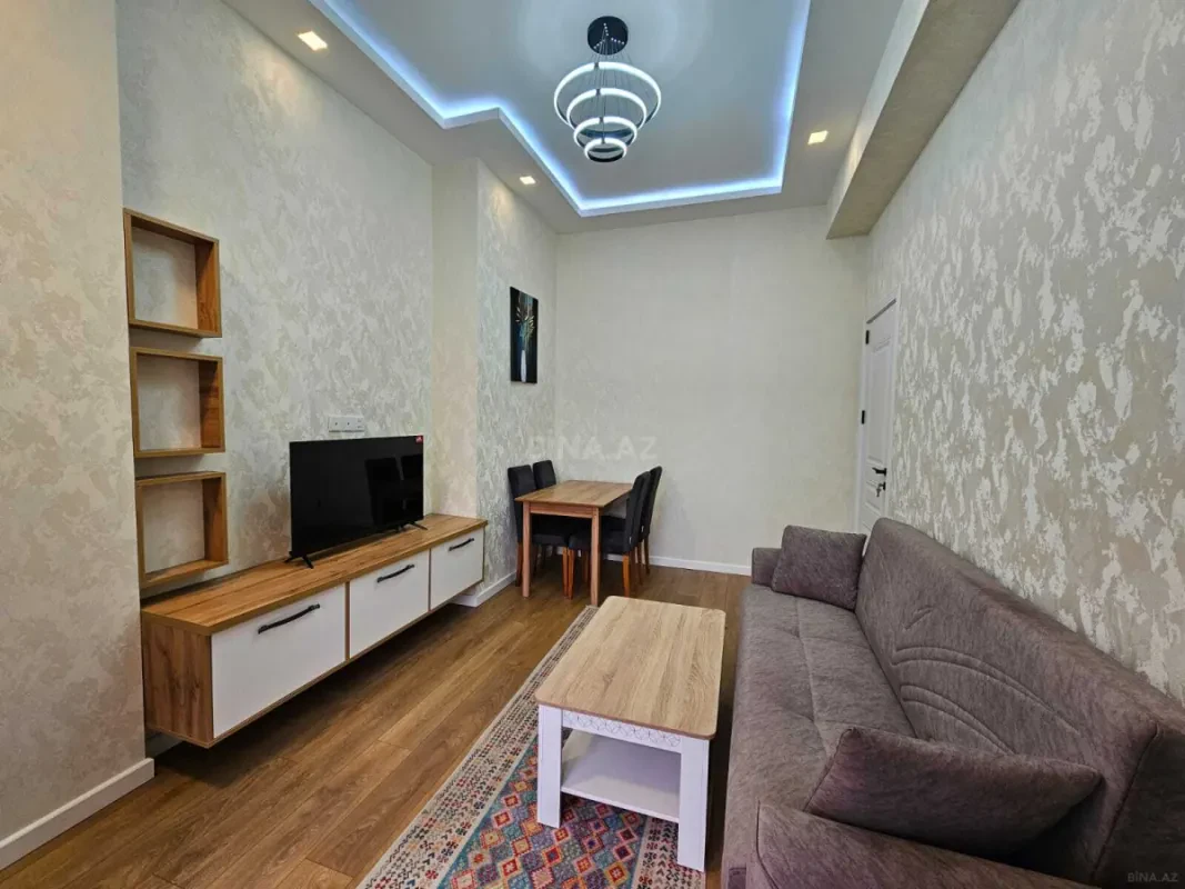 Kirayə verilir 2 otaqlı mənzil 60 m²