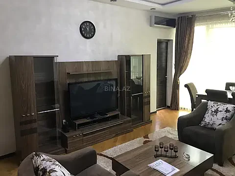 Kirayə verilir 2 otaqlı mənzil 90 m² — Bakı, Xətai 2 otaq 90.00 m²
