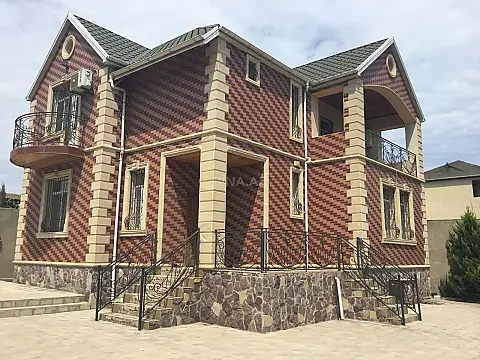 Satılır 5 otaqlı həyət evi 150 m² — Bakı, Binəqədi 5 otaq 150.00 m²