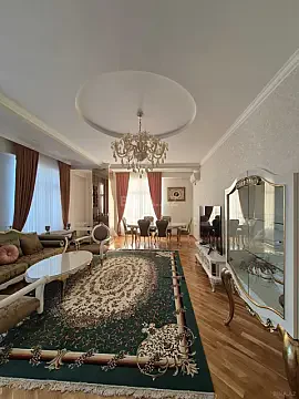 Kirayə verilir 3 otaqlı mənzil 150 m² — Bakı 3 otaq 150.00 m²
