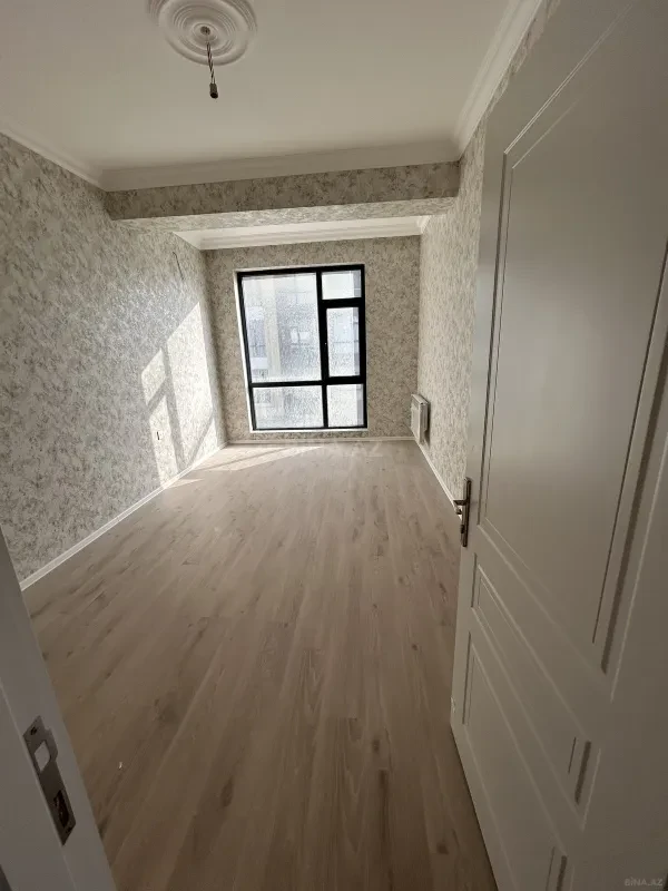 Satılır 3 otaqlı mənzil 95 m²