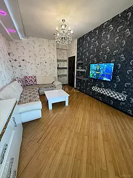 Kirayə verilir 2 otaqlı mənzil 65 m² — Bakı, İnşaatçılar 2 otaq 65.00 m²