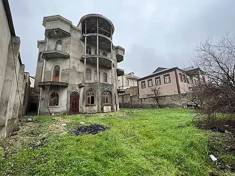 Satılır 8 otaqlı həyət evi 1440 m² — Bakı 8 otaq 1440.00 m²