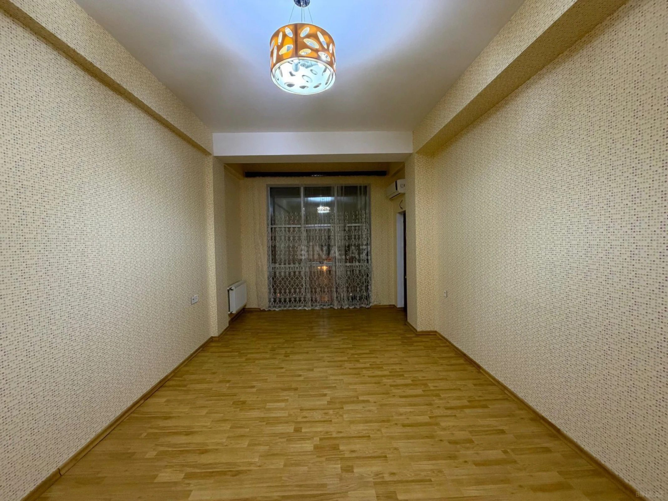 Kirayə verilir 1 otaqlı mənzil 58 m²
