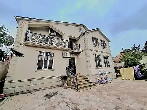 Satılır 5 otaqlı həyət evi 220 m² — Bakı, Mərdəkan 5 otaq 220.00 m²