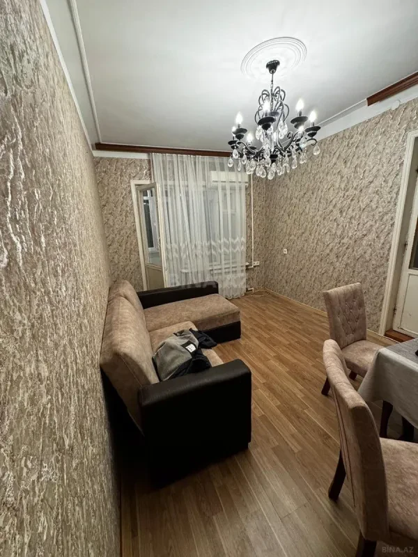Kirayə verilir 2 otaqlı mənzil 65 m²