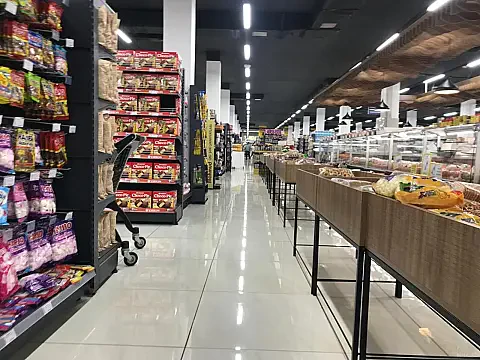 Satılır obyekt 1050 m² — Bakı 1050.00 m²