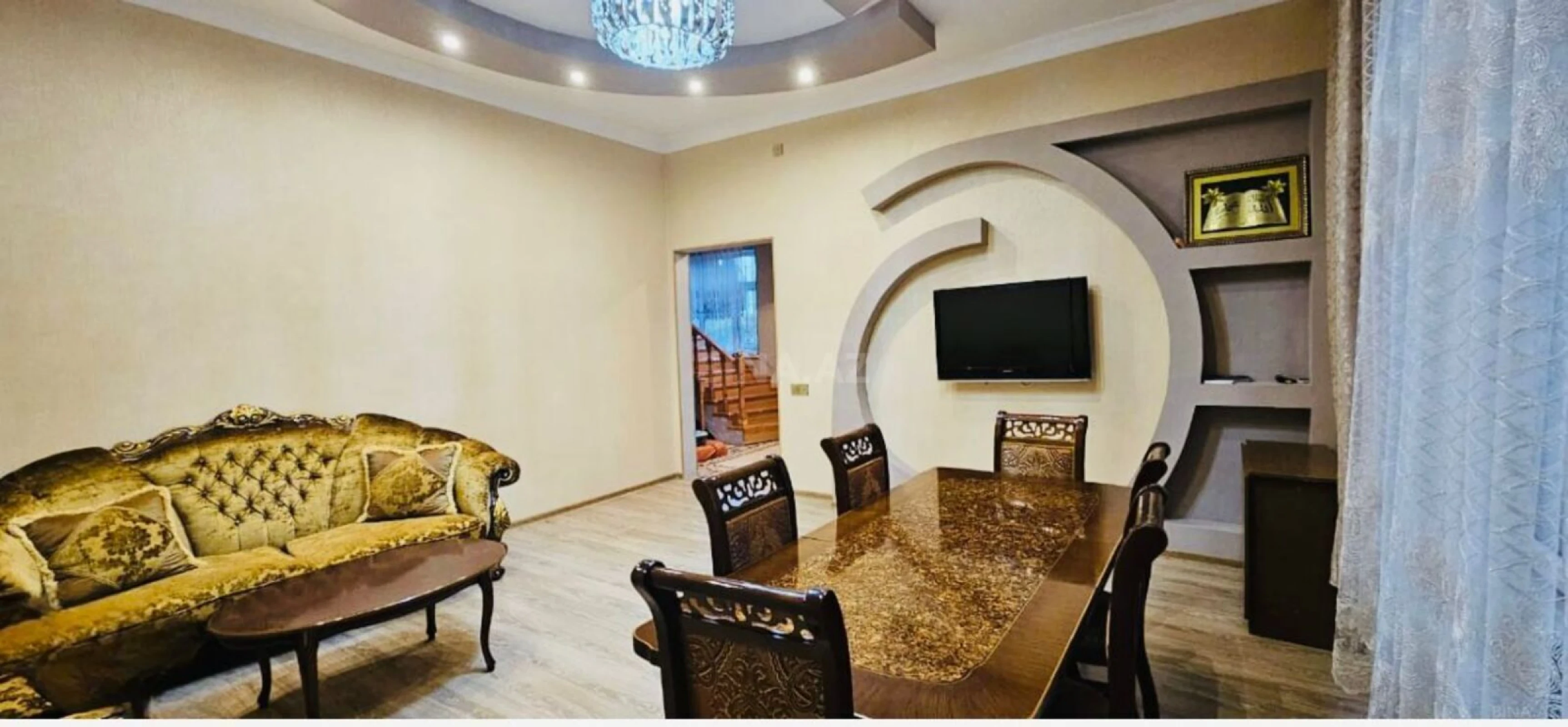Satılır 5 otaqlı həyət evi 170 m²