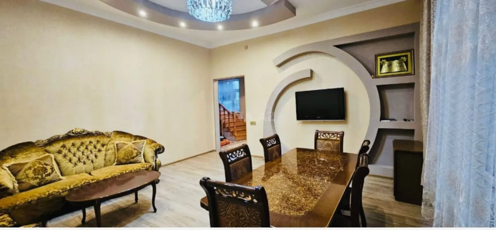 Satılır 5 otaqlı həyət evi 170 m²