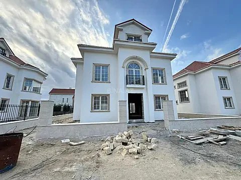 Satılır 9 otaqlı həyət evi 380 m² — Bakı, Sea Breeze 9 otaq 380.00 m²
