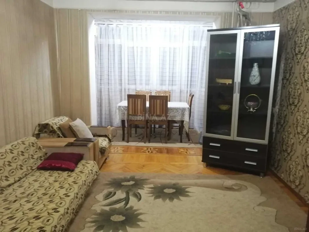 Satılır 3 otaqlı mənzil 70 m²