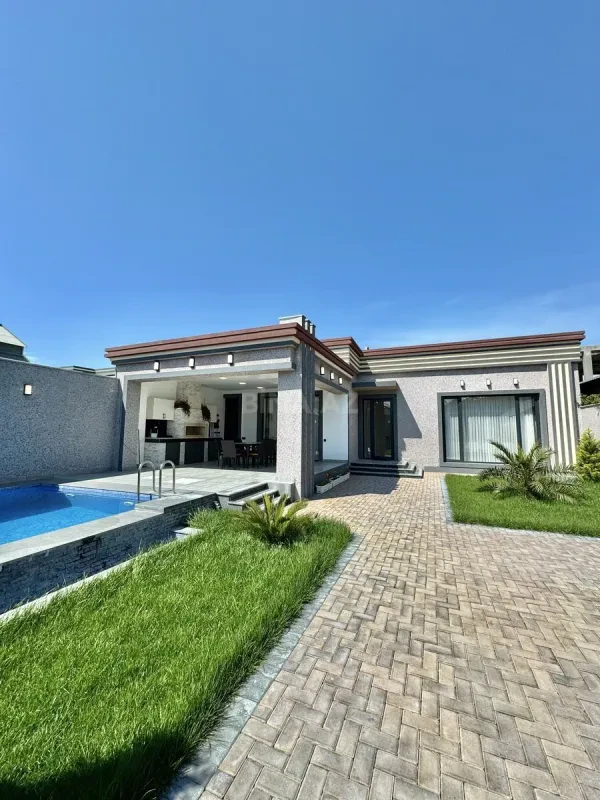 Satılır 4 otaqlı həyət evi 150 m²