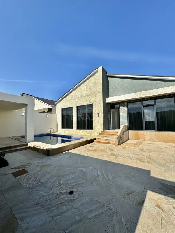 Satılır 4 otaqlı həyət evi 135 m²