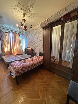 Kirayə verilir 2 otaqlı mənzil 50 m² — Bakı, Memar Əcəmi yanı 2 otaq 50.00 m²