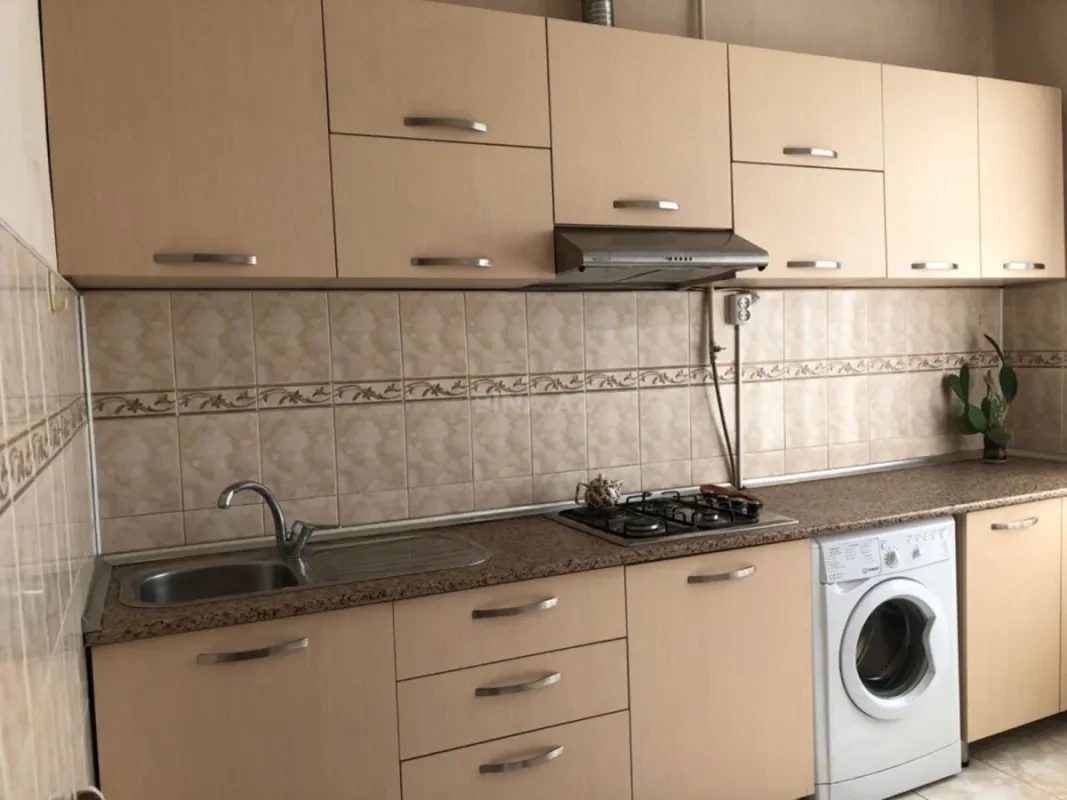 Kirayə verilir 2 otaqlı mənzil 50 m²