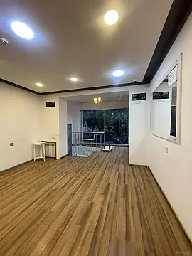 Kirayə verilir obyekt 90 m² — Bakı 90.00 m²
