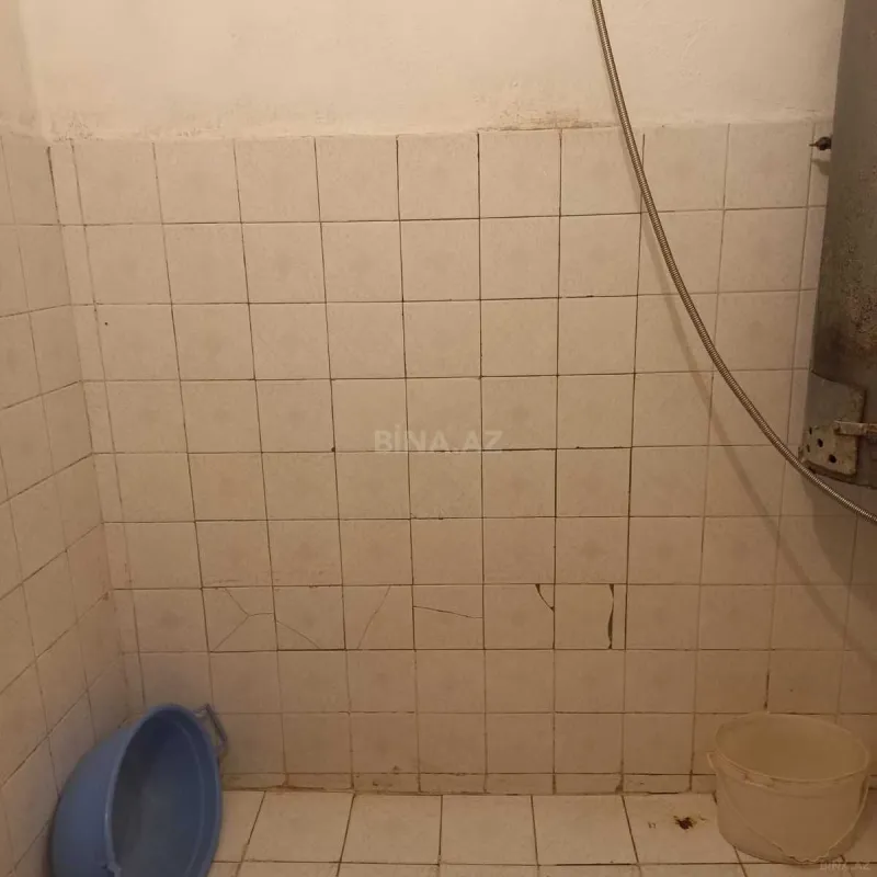 Satılır 4 otaqlı mənzil 95 m²