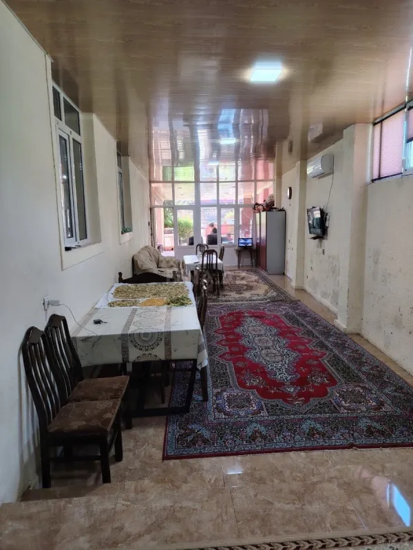 Satılır 7 otaqlı həyət evi 300 m²
