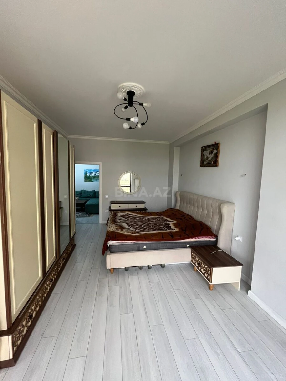 Satılır 3 otaqlı mənzil 100 m²