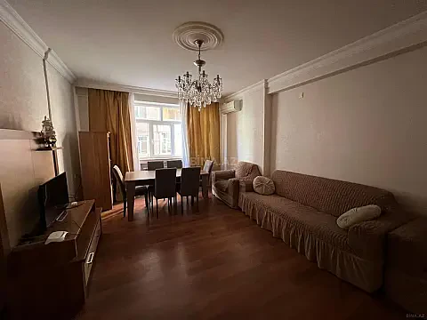 Kirayə verilir 3 otaqlı mənzil 115 m² — Bakı, İnşaatçılar 3 otaq 115.00 m²