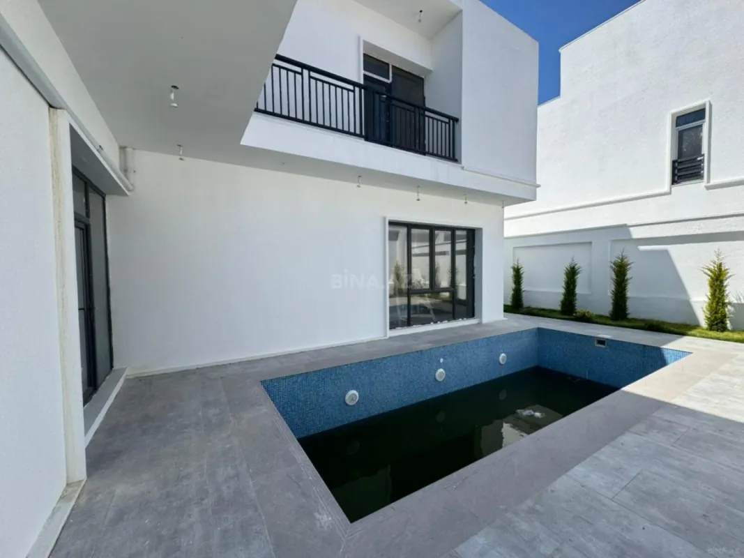 Satılır 5 otaqlı həyət evi 198.2 m²