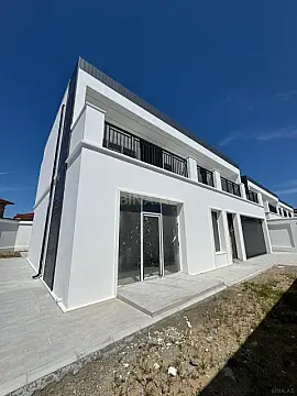 Satılır 5 otaqlı həyət evi 198.2 m² — Bakı, Buzovna 5 otaq 198.20 m²