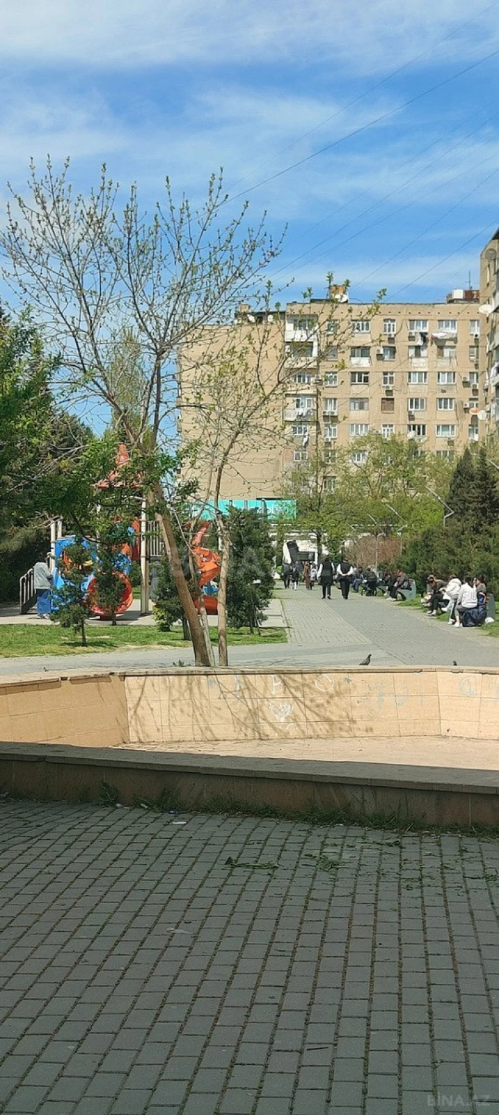 Satılır 2 otaqlı mənzil 60 m²