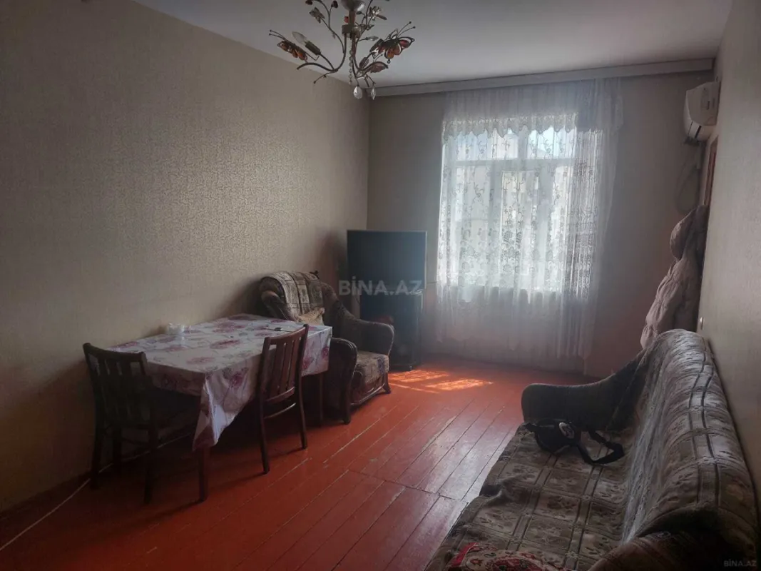 Satılır 2 otaqlı mənzil 60 m²