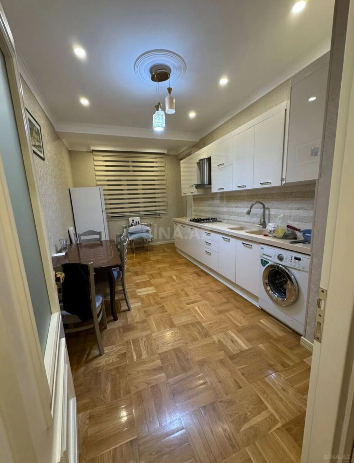 Kirayə verilir 3 otaqlı mənzil 105 m²