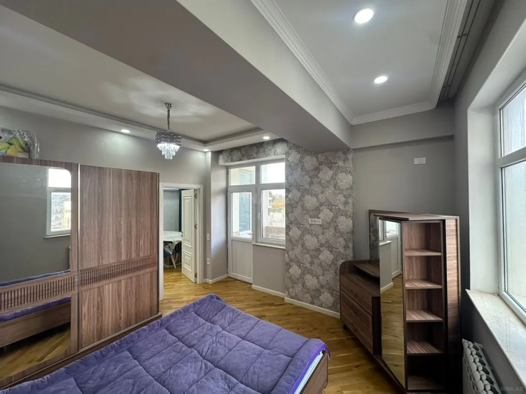 Kirayə verilir 3 otaqlı mənzil 105 m²