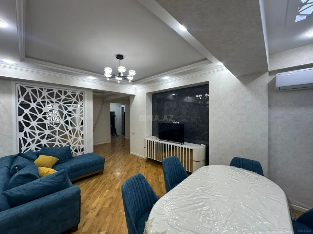 Kirayə verilir 3 otaqlı mənzil 105 m²