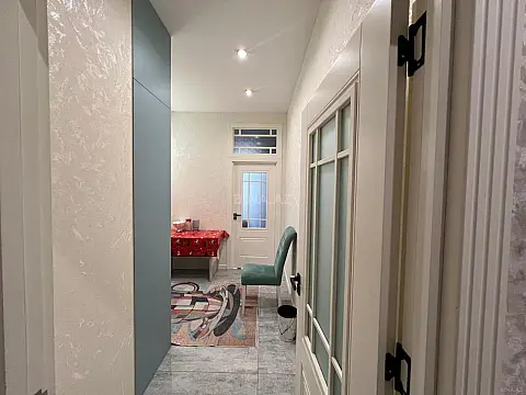 Satılır 3 otaqlı mənzil 65 m²