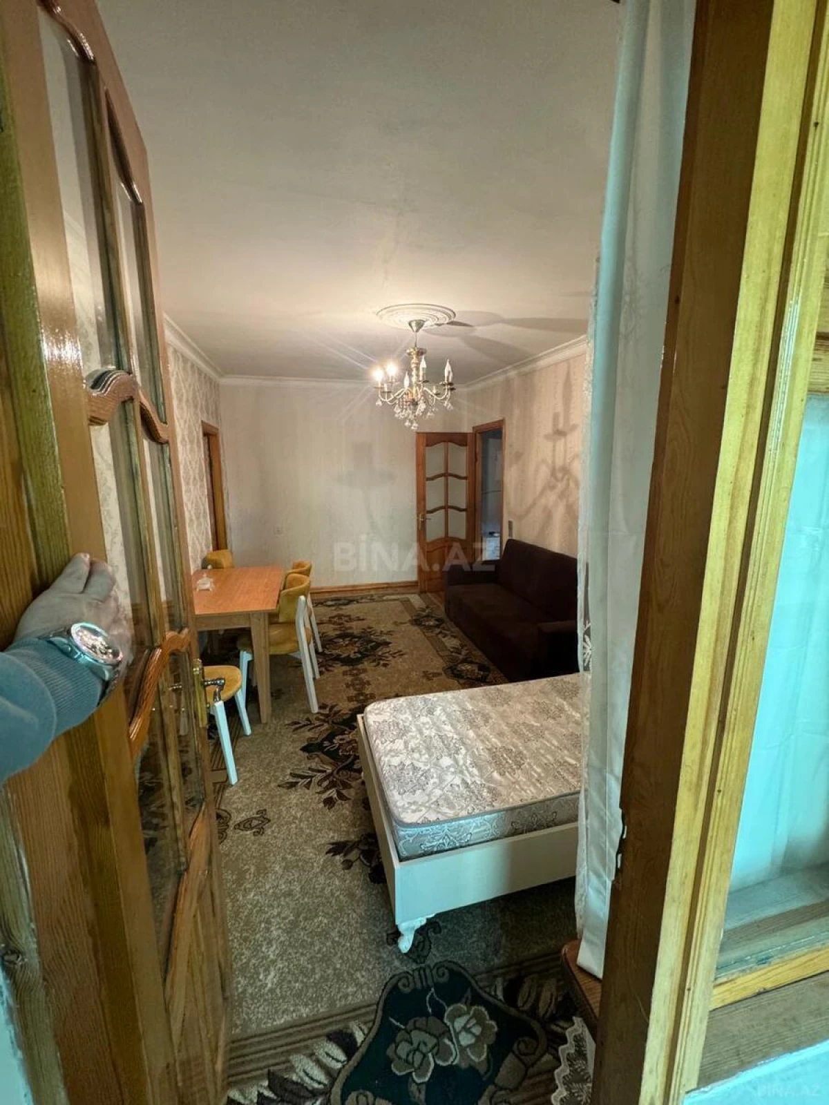 Kirayə verilir 2 otaqlı mənzil 60 m²