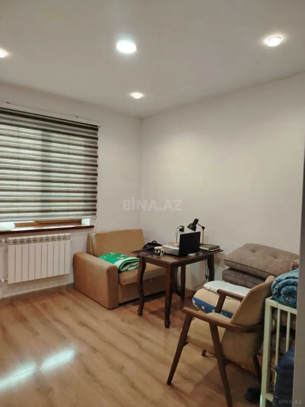 Kirayə verilir 10 otaqlı həyət evi 400 m²