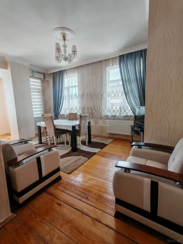 Satılır 3 otaqlı mənzil 107 m²