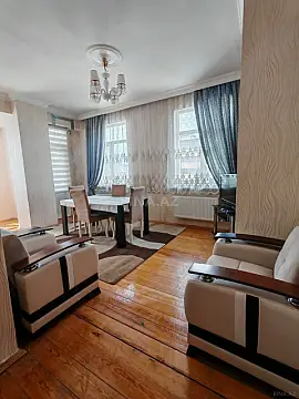 Satılır 3 otaqlı mənzil 107 m² — Bakı, Memar Əcəmi yanı 3 otaq 107.00 m²