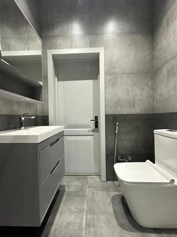 Kirayə verilir 5 otaqlı həyət evi 250 m²